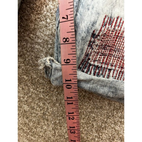 Born Fly Urban Skate Patriotic Distressed Denim Cuff Shorts Men’s Size 36 - Picture 7 of 8